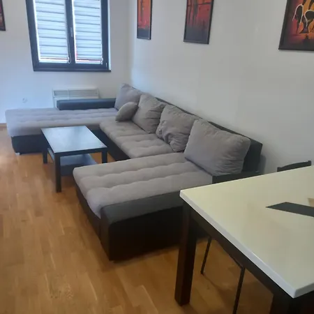 Zlatiborski Konaci Petrovic Апартаменты